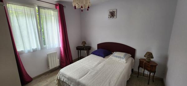 Maison de plain-pied avec grand terrain à quelques minutes de Bergerac !