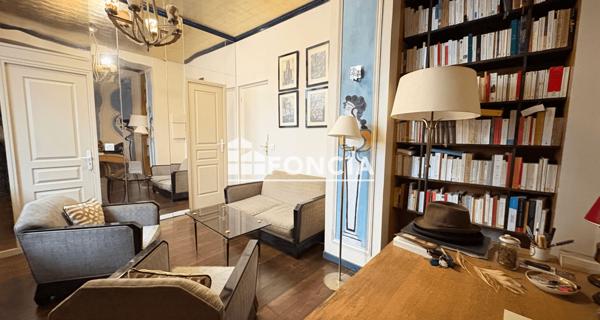 À vendre Studio 24 m² - Paris 75019