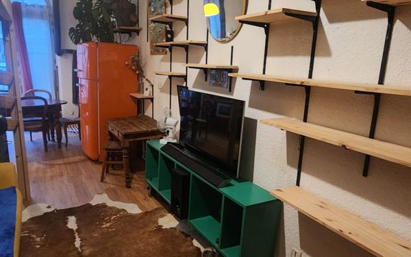 Appartement à louer    1 pièce •  Aubenas