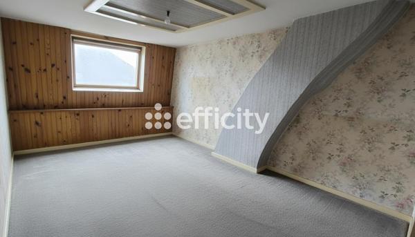 Maison
         5 pièces
        - 94 m² Exclusivité 60 000 € *