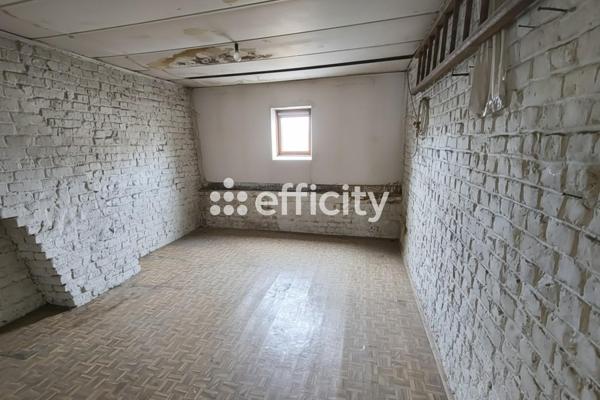 Maison
         5 pièces
        - 94 m² Exclusivité 60 000 € *