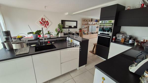 Maison Grisy Suisnes 7 pièce(s) 159 m2