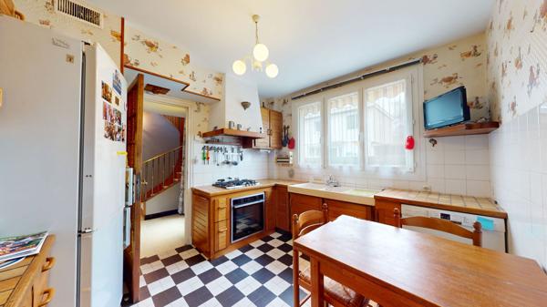 PROCHE DE CAEN - MAISON 4 CHAMBRES