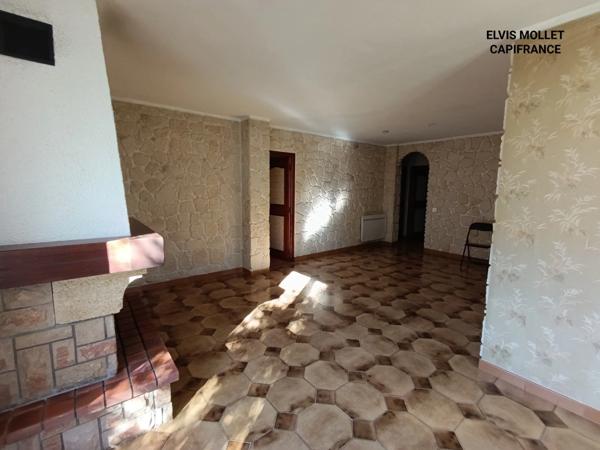 Maison avec jardin et vue dégagée – quartier calme – Manosque