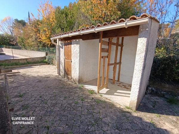 Maison avec jardin et vue dégagée – quartier calme – Manosque