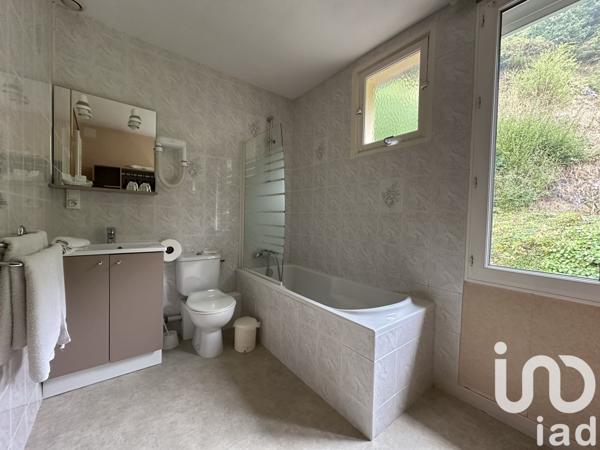 Immeuble à vendre 645 m² Jugon-les-Lacs