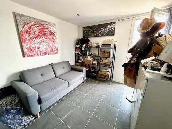 Appartement à louer 4 pièces 80m²