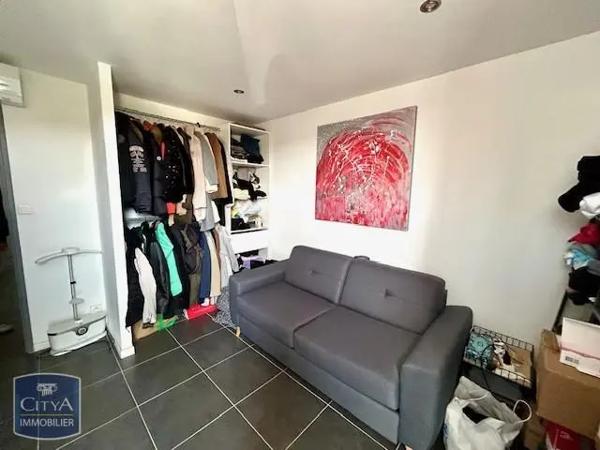 Appartement à louer 4 pièces 80m²