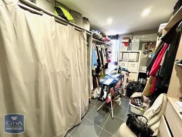 Appartement à louer 4 pièces 80m²