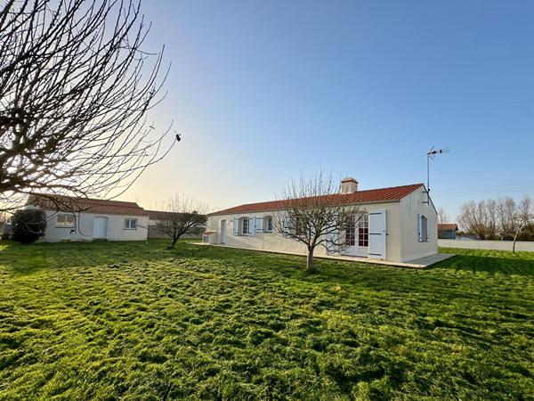 A vendre proche du bourg en impasse - Maison de plain-pied