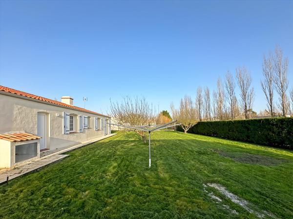 A vendre proche du bourg en impasse - Maison de plain-pied