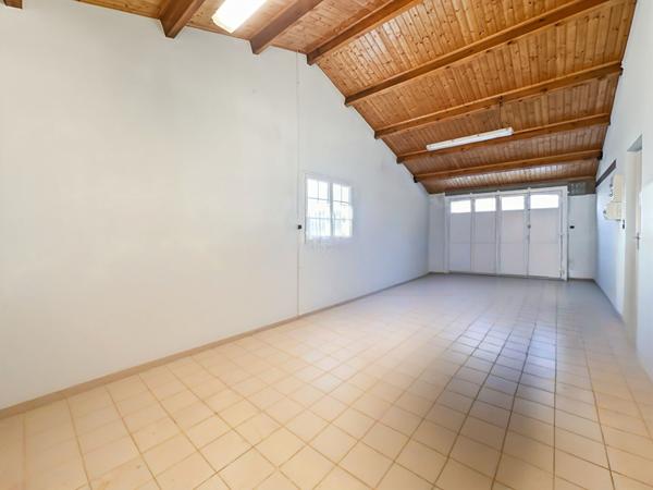 A vendre proche du bourg en impasse - Maison de plain-pied