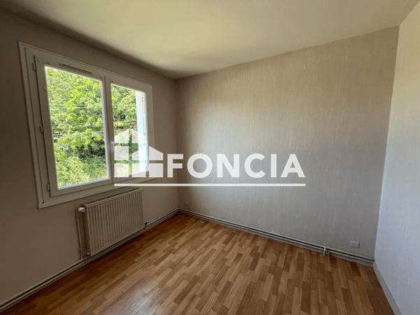 Location Maison 4 pièces 80 m² - 2 SQUARE CESAR GEOFFROY Niort 79000