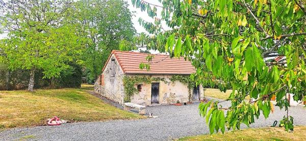 Maison ancienne Neuville-lès-Decize 175 m²