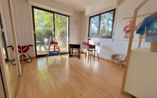 Maison à vendre    5 pièces •  Mesquer