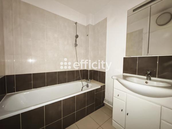 Appartement 3 pièces - 74 m² Exclusivité efficity