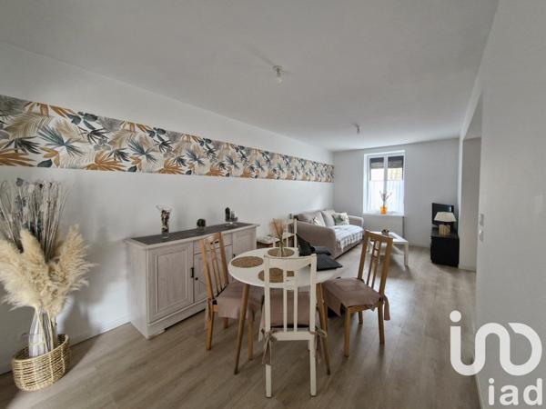 Maison traditionnelle 4 pièces de 90 m² à Lys-lez-Lannoy (59390)