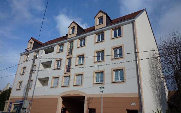 Appartement à louer    1 pièce • 26 m2 Genlis