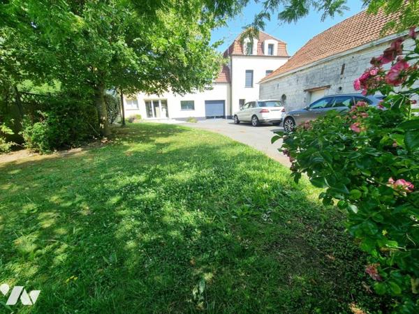Maison avec 5 chambres, jardin et annexe indépendante