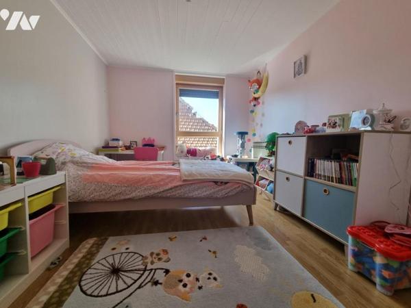 Maison avec 5 chambres, jardin et annexe indépendante