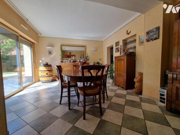 Maison avec 5 chambres, jardin et annexe indépendante