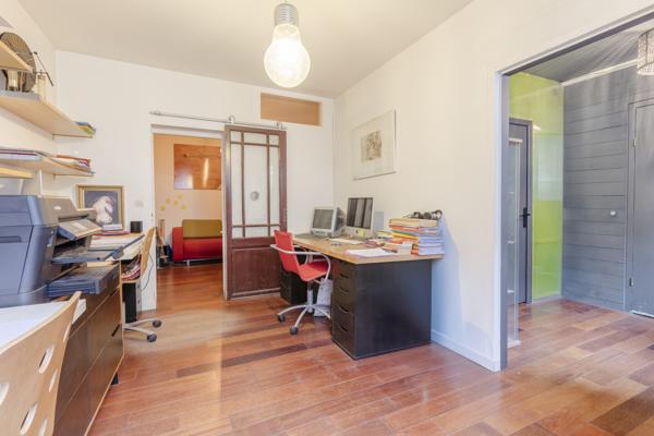 Bel appartement T2 de 31 m² à Bordeaux Victoire Capucins.