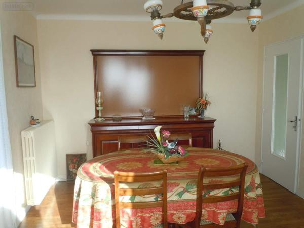 Maison à vendre à Merdrignac dans les Côtes-d'Armor (22230), ref : 121/994