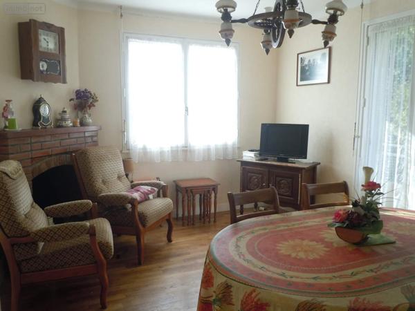 Maison à vendre à Merdrignac dans les Côtes-d'Armor (22230), ref : 121/994