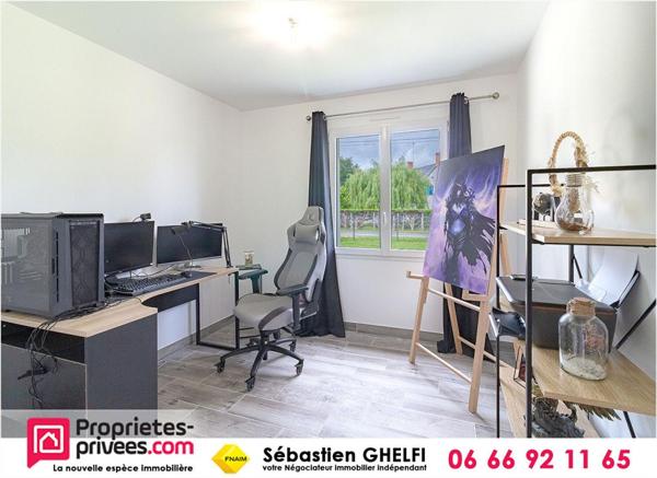 maison de plain-pied avec 3 chambres cellier grand terrain de 1860 m²