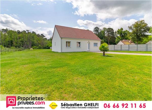 maison de plain-pied avec 3 chambres cellier grand terrain de 1860 m²