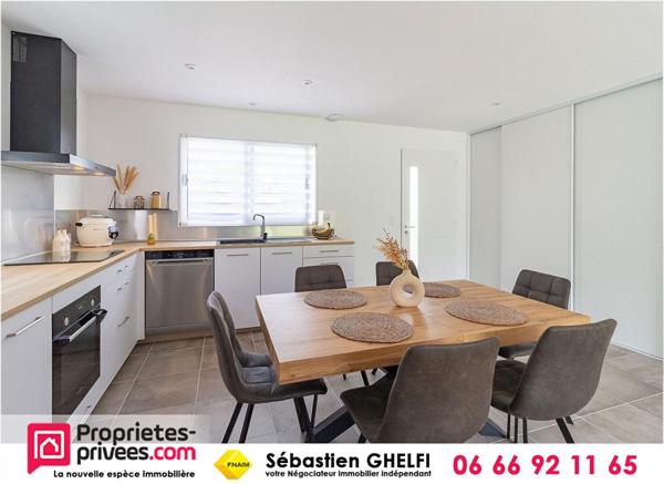 maison de plain-pied avec 3 chambres cellier grand terrain de 1860 m²