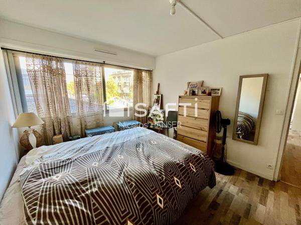 Appartement plein centre ville avec ascenseur