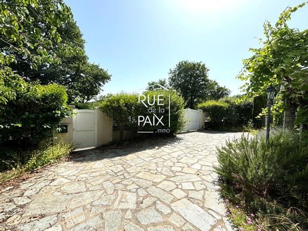 79200 CHATILLON SUR THOUET Maison - 193 m2