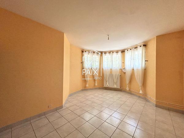 79200 CHATILLON SUR THOUET Maison - 193 m2