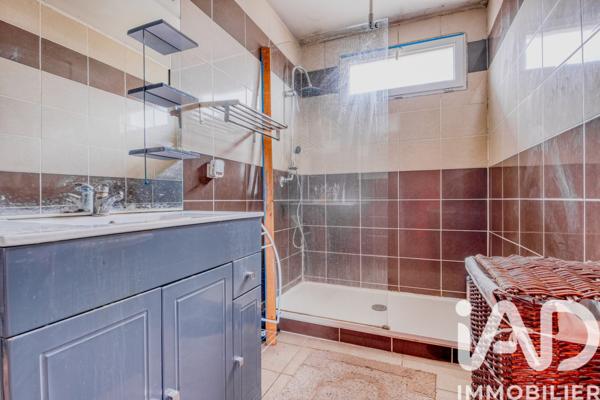 Maison à vendre 6 pièces 151 m² Le Thillay