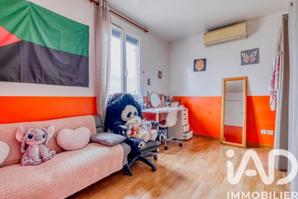 Maison à vendre 6 pièces 151 m² Le Thillay