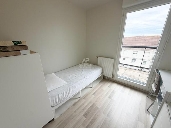 Appartement Cergy 4 pièce(s) 82 m2 420 000 € **  - Référence  2297