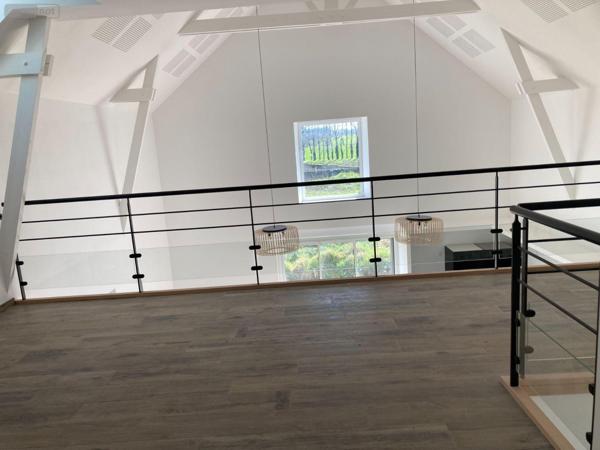 Maison restaurée à louer à Saint-Hilaire-des-Landes en Ille-et-Vilaine (35140), ref : 137/4065   
Campagne