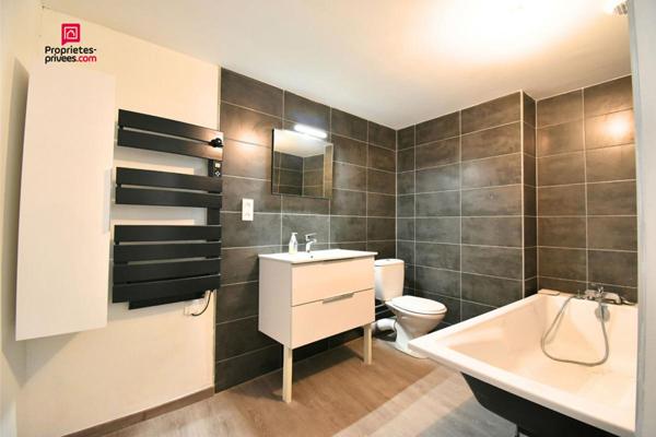 Charmante maison rénovée de 98 m² , Thizy-Les-Bourgs