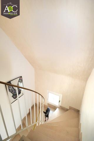 QUEVEN CENTRE NEO-BRETONNE 4 CHAMBRES