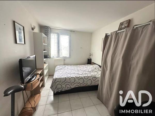 Appartement à vendre 4 pièces 77 m² Évry-Courcouronnes