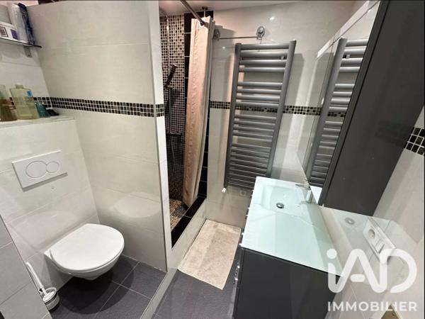 Appartement à vendre 4 pièces 77 m² Évry-Courcouronnes