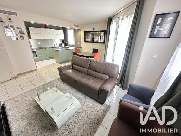 Appartement à vendre 4 pièces 77 m² Évry-Courcouronnes