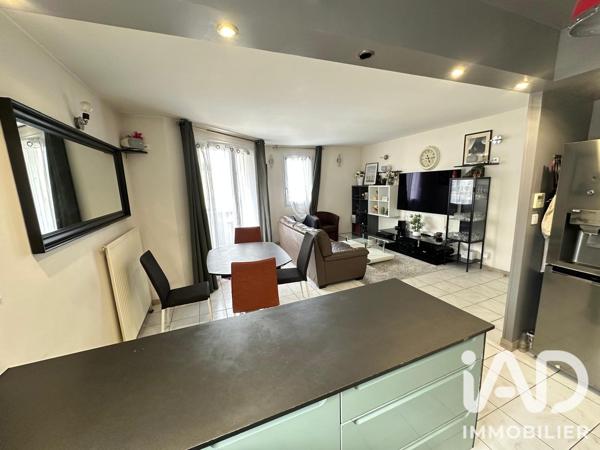 Appartement à vendre 4 pièces 77 m² Évry-Courcouronnes