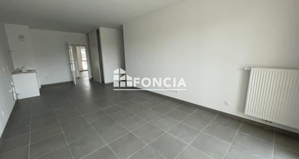 Location Appartement 4 pièces 83.12 m² - Villefranche-sur-saône 69400