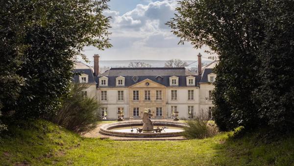 Château Saint-Nom-la-Bretèche - ILE-DE-FRANCE