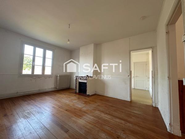 A VAILLY S/AISNE 02, A 20 MN DE SOISSONS, MAISON DE 180 M2 AVEC CAVE ET GARAGE, SUR SON TERRAIN CLOS DE 685 M2.