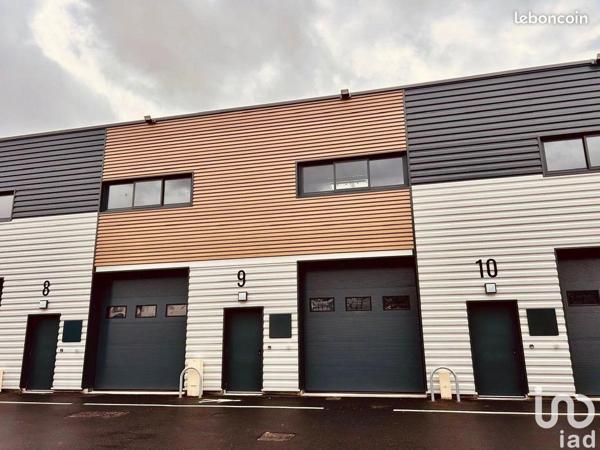 Location local d’activité 127 m² Gradignan
