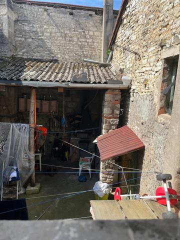 A VENDRE maison proche centre ville