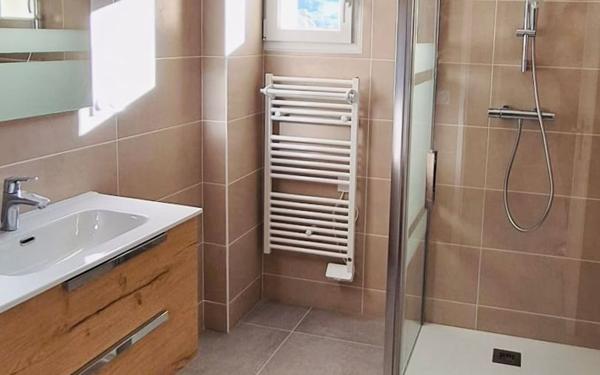 Appartement à louer    4 pièces • 75,13 m2 Saint-Geoire-en-Valdaine